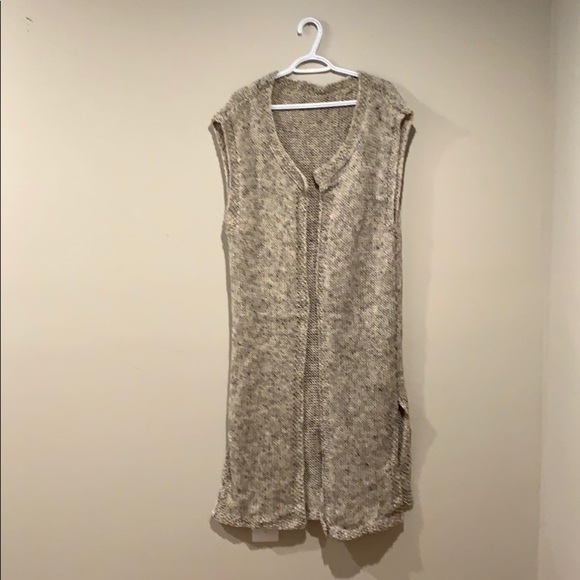 Vintage Long Tan Hand Knit Vest - Women’s Size Medium - Picture 2 of 7